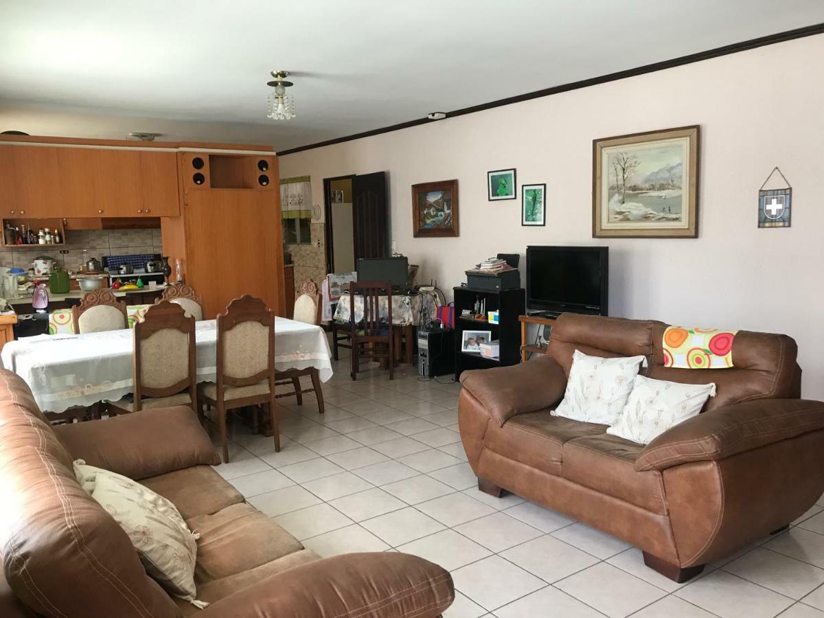 Desamparados  Casa Del Suizo Bed & Breakfast エクステリア 写真