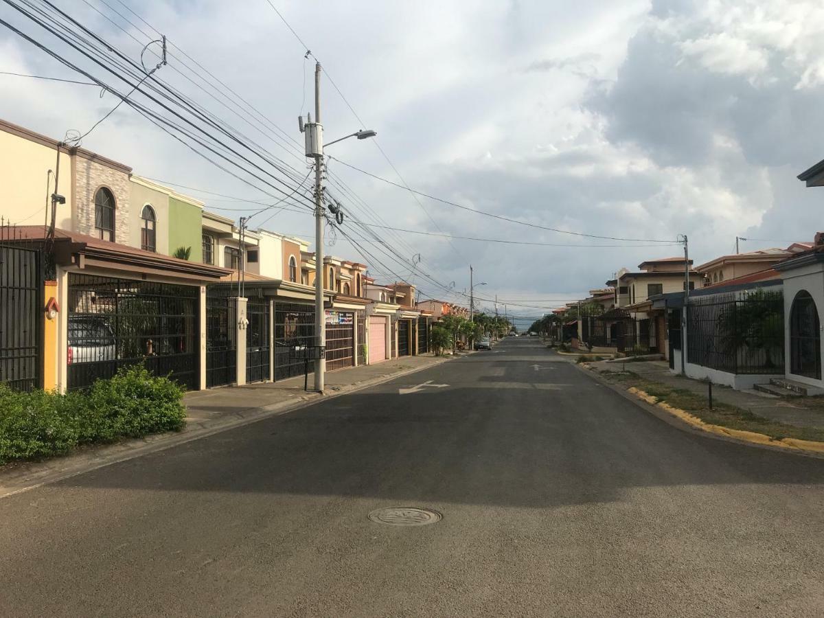 Desamparados  Casa Del Suizo Bed & Breakfast エクステリア 写真